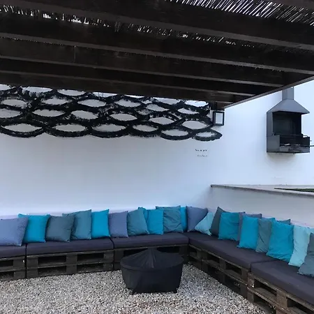 בית נופש Vila 3 Llança