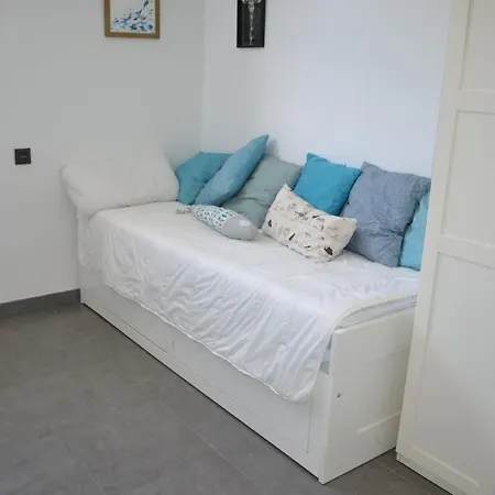 Vila 3 Llança